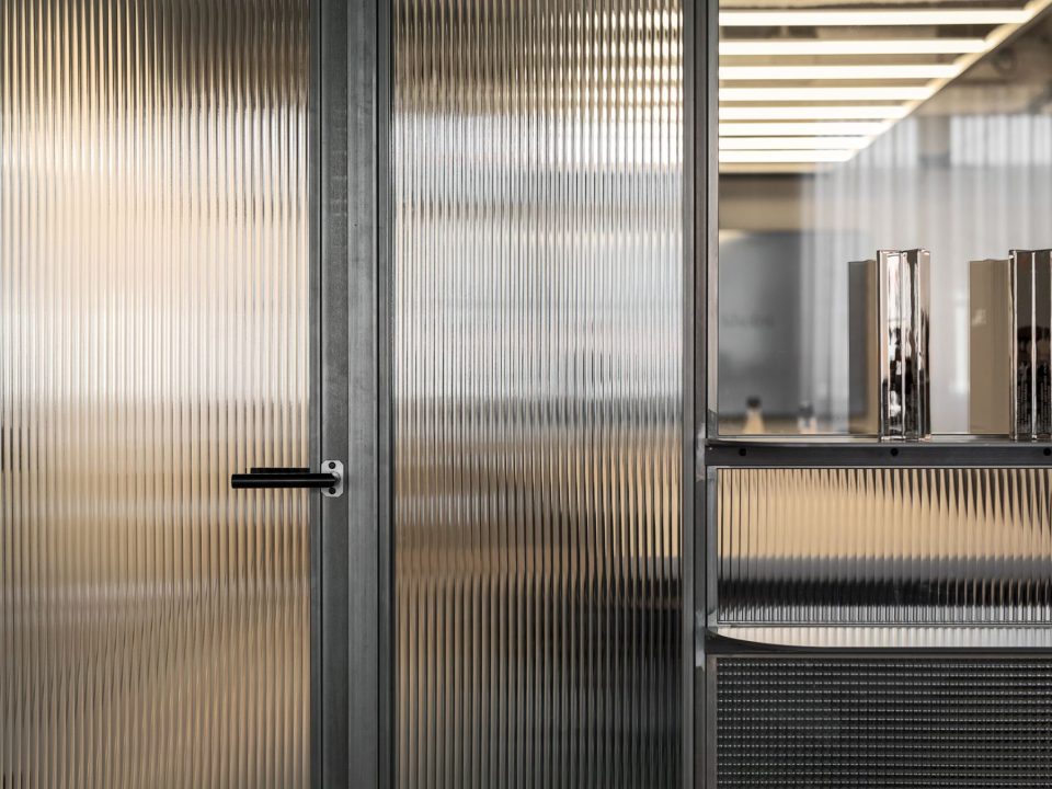 Glasvægge - Smedeværelse