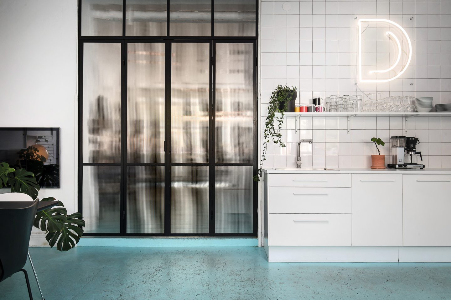 Invändiga glasdörrar